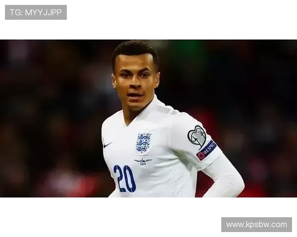 七十七岁沃诺克再掌英格兰托奎联 七十七岁沃诺克再掌英格兰托奎联